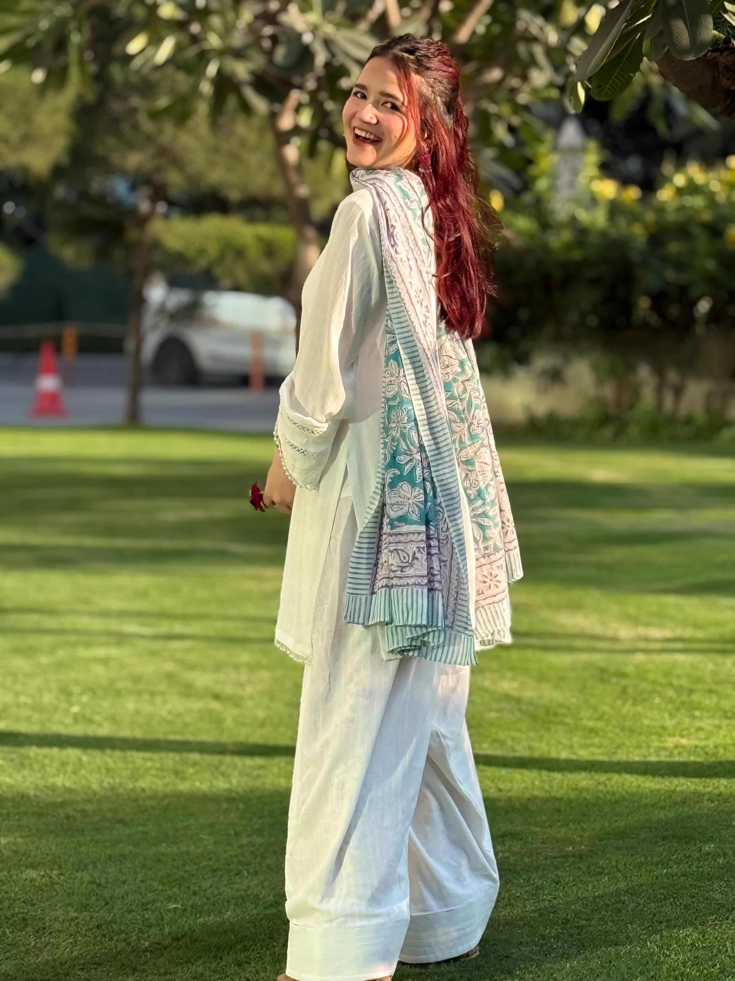 Off-White Lace Work Farshi Suit with Cotton Dupatta